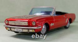 Rare'60s battery operated Ford Mustang convertible tin-plate car by Yonezawa