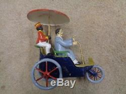 Rare Antique Lehmann Wind Up Tin Plate Toy Car Circa 1907 Boy And Parasol