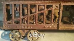 Rare Large Early 1900s Ideal Cast Iron Floor Train Stock Car w Moving Horses 14