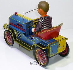 Rare Red China # 1960's ME 074 HAPPY DRIVER CAR Battery Toy, dongfeng shanghai