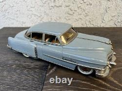 Rare Vintage 1950's Marusan Kosuge 12 Friction Tin Car CADILLAC Japan CLEAN