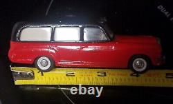 Rare Vtg Die Cast Tekno Toy # 731 / 32 Mercedes Benz Car 220 S Ambulance Denmark