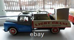 Red China Shanghai Tin Toy Car MF 809 LIGHT CRANE MAGNETIC ca 1950 box MB