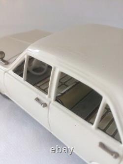 Schuco Electric Tin Car MODEL NUMBER 5309. VGC FULLY WORKING