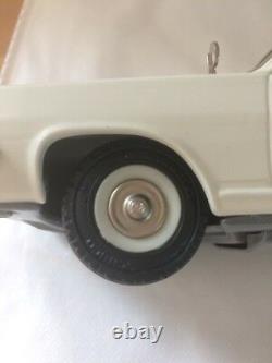 Schuco Electric Tin Car MODEL NUMBER 5309. VGC FULLY WORKING