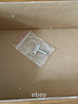 Schylling 2004 1929 Land Speed Record Car Tinplate Golden Arrow In Box