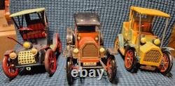 Set of 3 Vintage collectible Tin Lever Action Windup Car Modern Toys