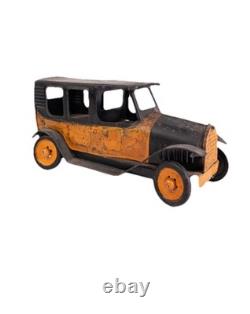 Super Rare Antique Dayton Schieble Hill Taxi Friction Car
