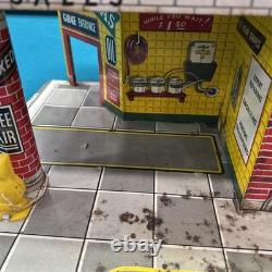 Superior Service Station Tin Litho 1949 T. Cohn Inc Vintage Toy Car Luncheonette