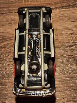 TIN 1950'S OPEL V8 HOTEL NEW YORK & AIRPORT CAR LIMO with ROOF RACK BANDAI JAPAN