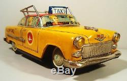 TIN BATTERY COIN OP 1955 CHEVROLET CHEVY TAXI YELLOW CAB CAR ICHIKO KANTO JAPAN