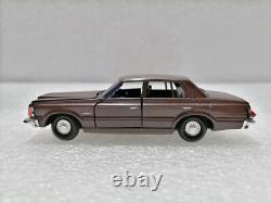 TOYOTA Crown 2.8 Royal saloon Vintage 140 Scale, Yonezawa toys Japan 1980s