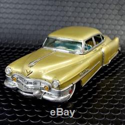 Tin Toy Marusan Kosuge Cadillac Gold Car made in Japan 1950's Vintage Unused 444