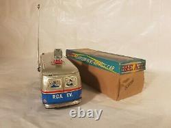 Tin Toy friction 1950'+-Japan RCA BROADCAST TV NEWS SERVICE CAR mint in box RARE