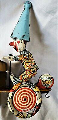 Tin Wind Up Artie the Clown Crazy Jeep Car Unique Art Great Litho Working Toy