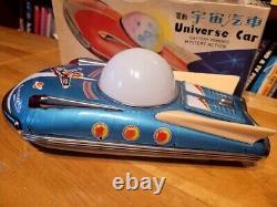 VERY NICE 1960'S TIN LITHO BATTERY OPERATED UNIVERSE CAR with BOX