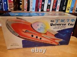 VERY NICE 1960'S TIN LITHO BATTERY OPERATED UNIVERSE CAR with BOX