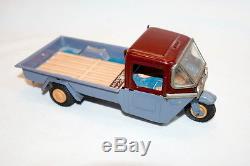 VINTAGE 1950 S B CO. JAPAN TIN TOY 3 WHEEL SCOOTER CAR TRUCK