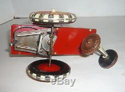 VINTAGE 1950'S MARX MILTON BERLE TIN WINDUP TOY CAR