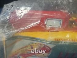 VINTAGE 1950s WYNN'S 777 FRICTION TOY RACE CAR TRADEMARK MADE IN JAPAN 8 NEW