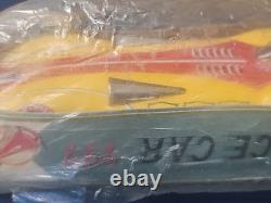 VINTAGE 1950s WYNN'S 777 FRICTION TOY RACE CAR TRADEMARK MADE IN JAPAN 8 NEW