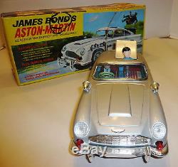 VINTAGE 1965 JAPAN TIN GILBERT JAMES BOND'S ASTON MARTIN DB5 TOY CAR WithORIG. BOX