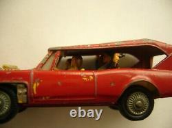 VINTAGE 2 CORGI TOYS MONKEE MOBILE GREAT BRITAIN ENGLAND Die Cast Car withFIGURES