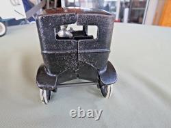 VINTAGE ANTIQUE ARCADE TOYS 1920s MODEL T PHAETON CAST IRON TOY CAR & DRIVER