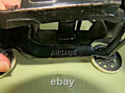 VINTAGE ANTIQUE ARCADE TOYS 1920s MODEL T PHAETON CAST IRON TOY CAR & DRIVER