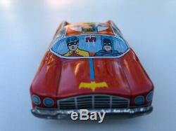 VINTAGE BATMAN 1966 Toy Japan BATMOBILE Friction YANOMAN 1960´s CAR