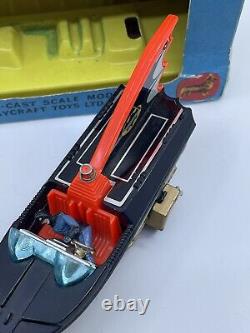 VINTAGE CORGI TOYS No 3 GIFT SET BATMOBILE and BATBOAT 1966