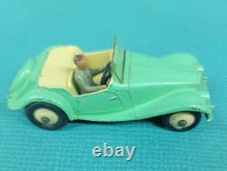 VINTAGE DINKY TOYS 1957 57 MG MIDGET SPORTS CONVERTIBLE CAR #102 With BOX MECCANO