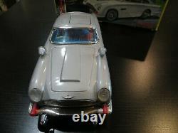 VINTAGE GILBERT JAMES BOND ASTON MARTIN DB5 NEAR MINT -CAR REALLY SHINES! WithBOX