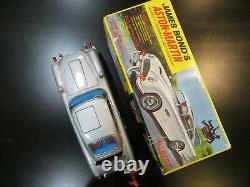 VINTAGE GILBERT JAMES BOND ASTON MARTIN DB5 NEAR MINT -CAR REALLY SHINES! WithBOX