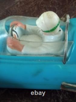 VINTAGE MARX TOYS PLASTIC FRICTION RACER CAR BLUE PRE OWNED Read Descr