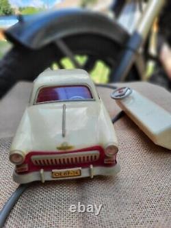 VINTAGE Soviet Toy Car VOLGA GAZ 21 1970'S BATTERY OPERATED GERMANY REMOTE