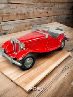 VTG 1950's Doepke MG Model Toys Model Sports Car No. 2017 Red