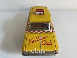 VTG 1950s Bandai Japan FORD FAIRLANE YELLOW CAB TAXI Battery Op Toy Car 8.5
