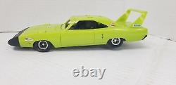 VTG 1970 Kenner SSP Road Runner Super Stocker Superbird Lime Green With Rip Cord