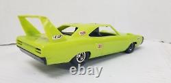 VTG 1970 Kenner SSP Road Runner Super Stocker Superbird Lime Green With Rip Cord