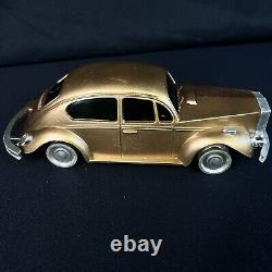 VTG Volkswagen beetle promo windup toy car
