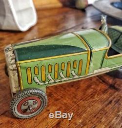 Very Rare Antique Vintage Tin Plate Racing Car Wells C1930 Driver Clockwork Key