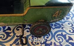 Very Rare Antique Vintage Tin Plate Racing Car Wells C1930 Driver Clockwork Key
