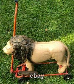 Very Rare Vintage 1950s Triang Lines Bros Pull along Lion walker- Pedal Car Leo