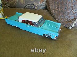 Vintage 11.5 Bandai Japan 1958 Lincoln Continental Mark 3 Tin Friction Toy Car