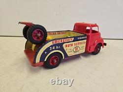 Vintage 15 Wyandotte Toys Emergency Auto Service Tow Truck