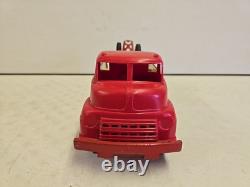 Vintage 15 Wyandotte Toys Emergency Auto Service Tow Truck