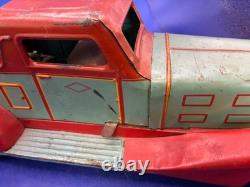 Vintage 16 Marx Toys Super Deluxe Coupe Car, Pressed Steel, Battery Operated