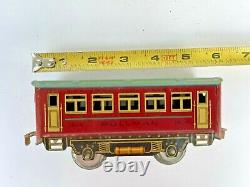 Vintage 1920-30s IVES Wind up Train Red Engine & 3 Passenger Cars set, USA, Works