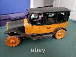 Vintage 1920s Republic Dayton Ohio Pressed Steel Antique Toy Car Yellow Cab Taxi